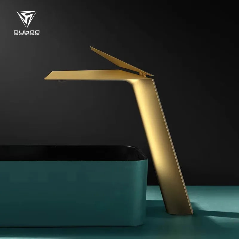 New Technology Pure Brass High End Brushed Gold Basin Bathroom Faucet Single One Hot cold water lavabo Tap New washbasin faucet
