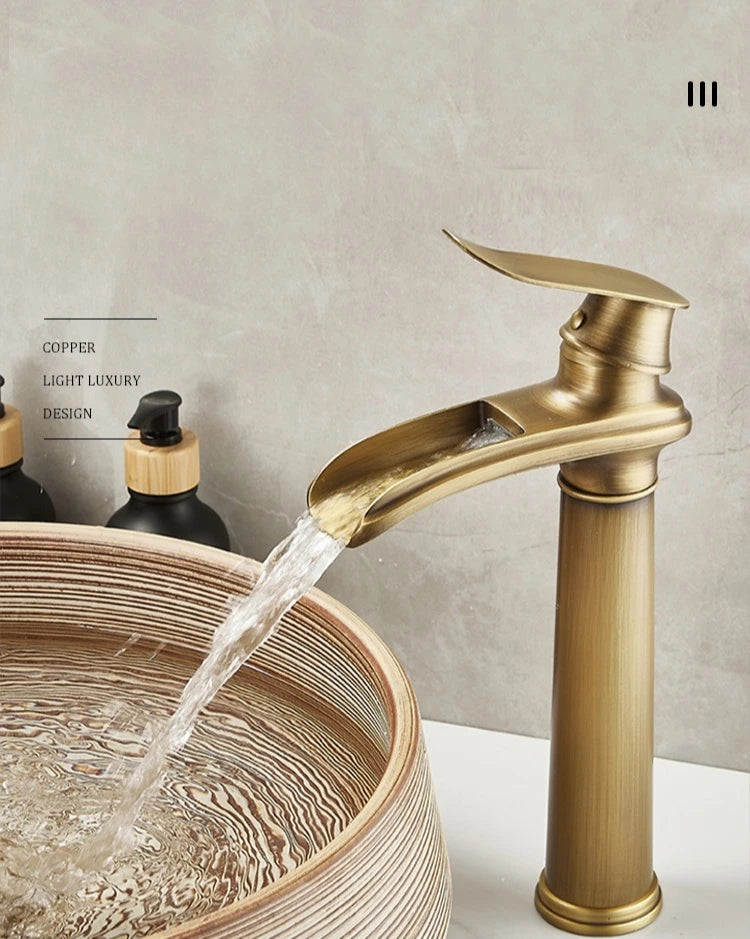 Luxury European-Style Antique Copper Waterfall Basin Faucet Home Bathroom Vanity Basin Hot & Cold Water Faucet